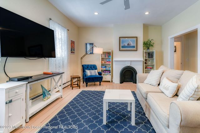 18 Abbott Avenue MAIN HOUSE, Ocean Grove, NJ 07756