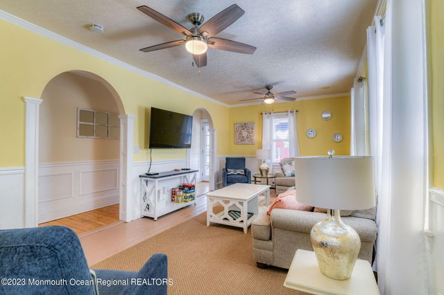 18 Abbott Avenue MAIN HOUSE, Ocean Grove, NJ 07756