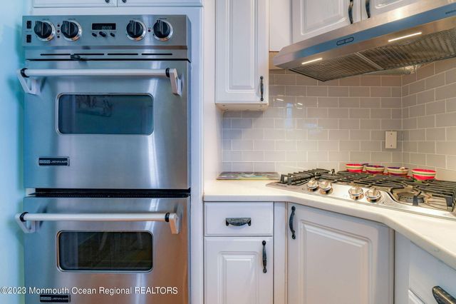 18 Abbott Avenue MAIN HOUSE, Ocean Grove, NJ 07756