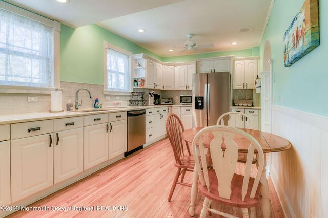 18 Abbott Avenue MAIN HOUSE, Ocean Grove, NJ 07756