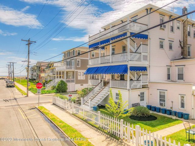 18 Abbott Avenue MAIN HOUSE, Ocean Grove, NJ 07756