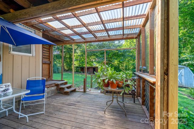 121 C And C Lane, Mooresville, NC 28115