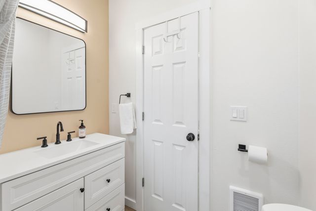 15901 SW Frog Court, Terrebonne, OR 97760