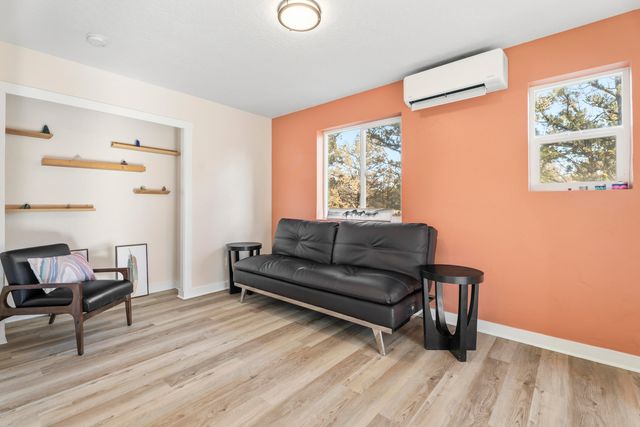 15901 SW Frog Court, Terrebonne, OR 97760