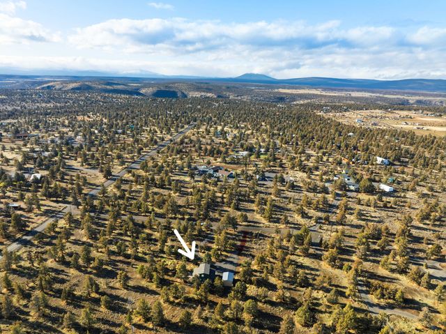 15901 SW Frog Court, Terrebonne, OR 97760