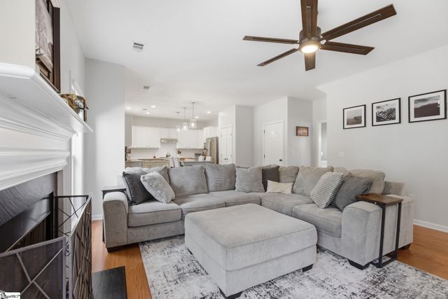 11 Springhead Way, Greer, SC 29650