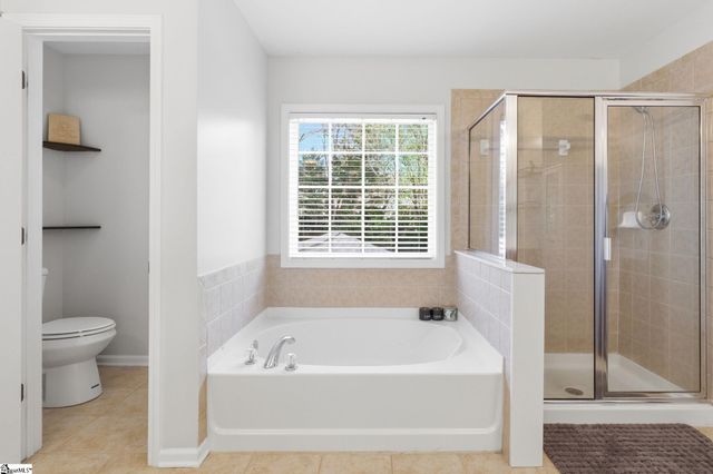 11 Springhead Way, Greer, SC 29650