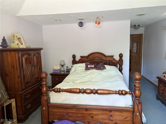 3181 Jaycox Road, Avon, OH 44011