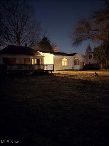 3181 Jaycox Road, Avon, OH 44011