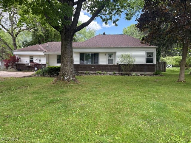 3181 Jaycox Road, Avon, OH 44011