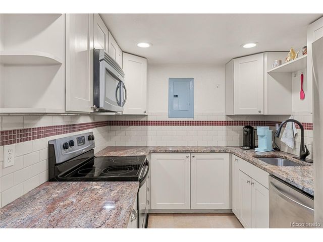 8225 Fairmount Dr 8-201, Denver, CO 80247