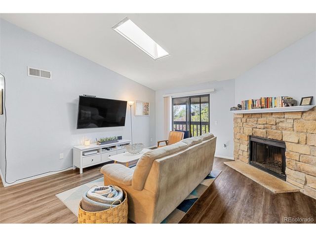 8225 Fairmount Dr 8-201, Denver, CO 80247