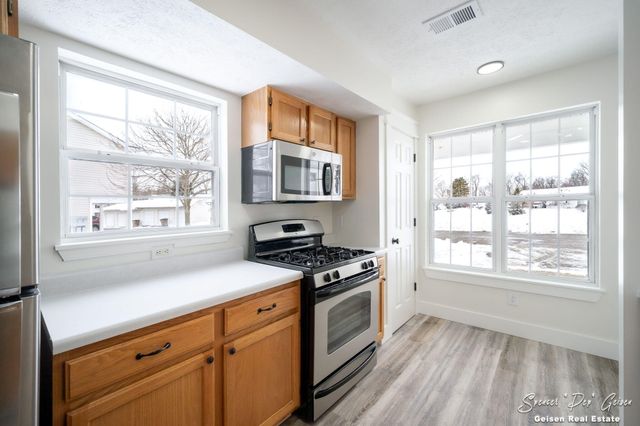 7032 S Cannon Place Drive NE 28, Rockford, MI 49341