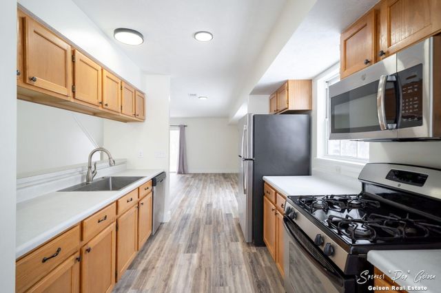 7032 S Cannon Place Drive NE 28, Rockford, MI 49341