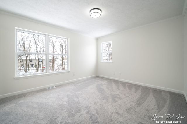 7032 S Cannon Place Drive NE 28, Rockford, MI 49341