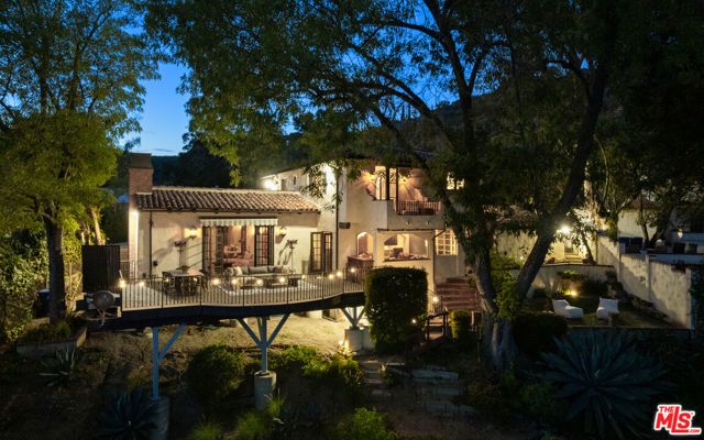 6208 Mulholland Highway, Los Angeles, CA 90068