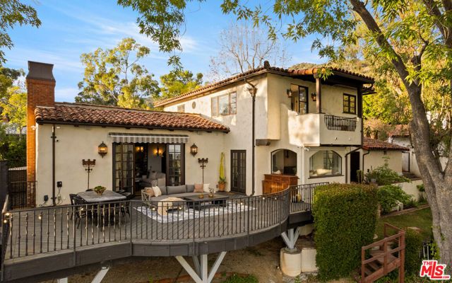 6208 Mulholland Highway, Los Angeles, CA 90068