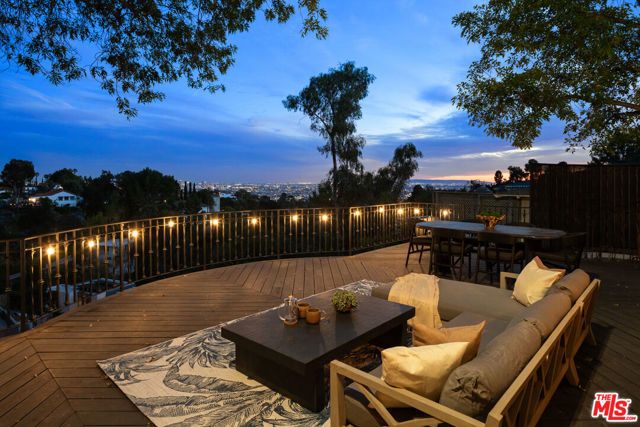 6208 Mulholland Highway, Los Angeles, CA 90068