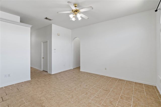 6718 Riding Wind Dr, Corpus Christi, TX 78414