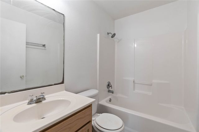 6718 Riding Wind Dr, Corpus Christi, TX 78414