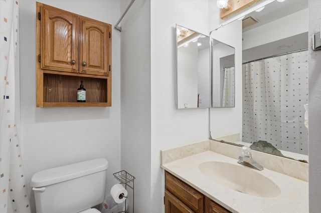 260 Tarpon Avenue SE, Rio Rancho, NM 87124