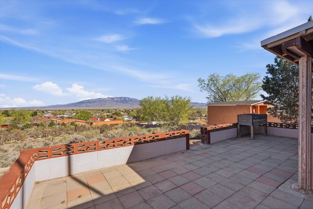 260 Tarpon Avenue SE, Rio Rancho, NM 87124