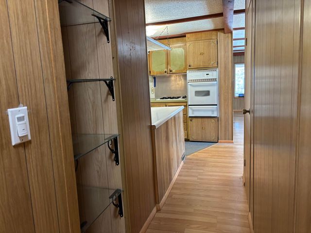 7020 W Ocieo St, Wichita, KS 67205