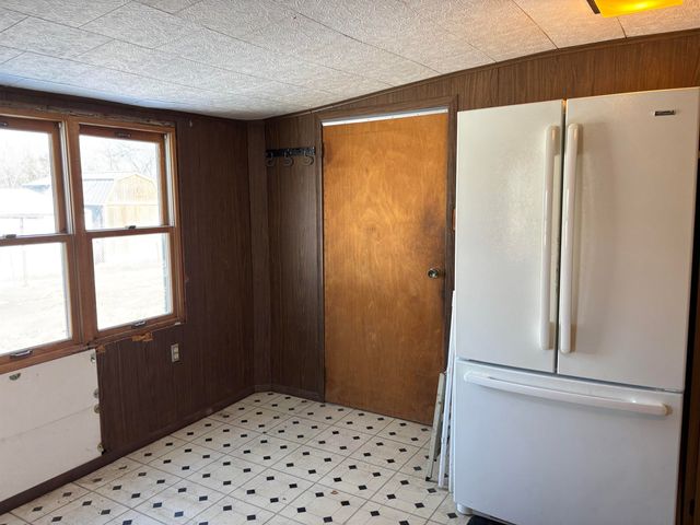 7020 W Ocieo St, Wichita, KS 67205