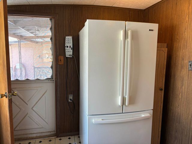 7020 W Ocieo St, Wichita, KS 67205