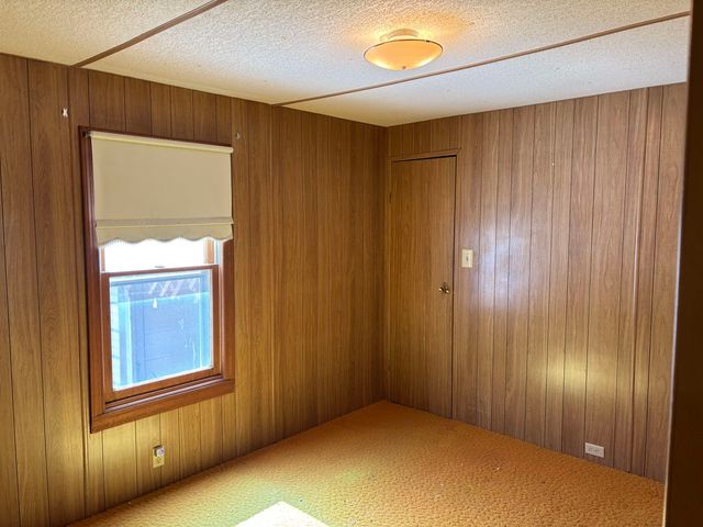 7020 W Ocieo St, Wichita, KS 67205