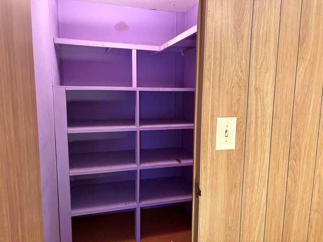 7020 W Ocieo St, Wichita, KS 67205