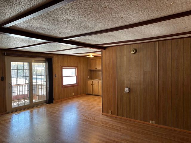 7020 W Ocieo St, Wichita, KS 67205