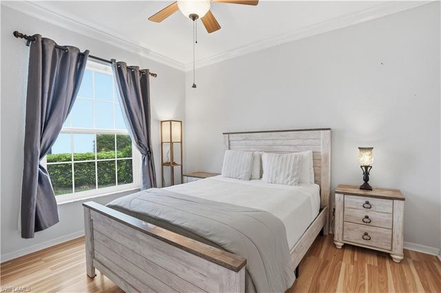 7087 Barrington CIR 102, Naples, FL 34108