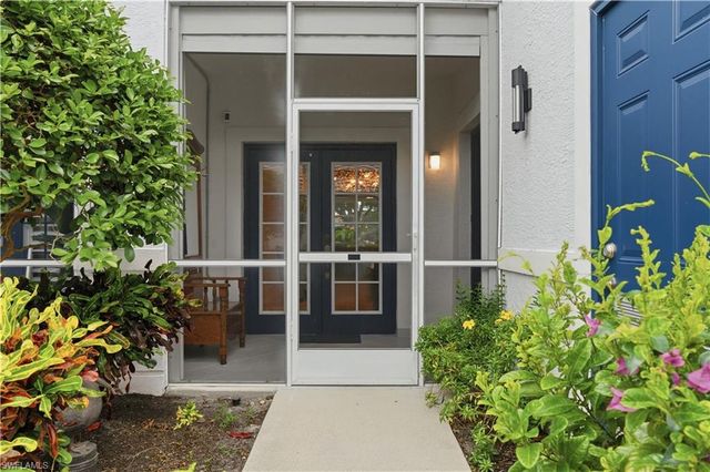 7087 Barrington CIR 102, Naples, FL 34108