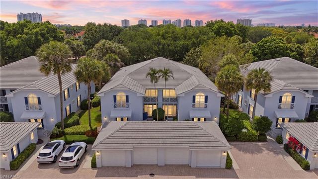 7087 Barrington CIR 102, Naples, FL 34108