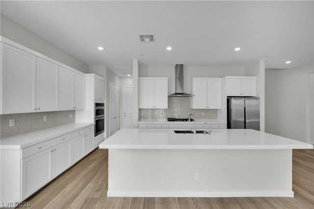 92 Ibiza Lake Drive, Henderson, NV 89011