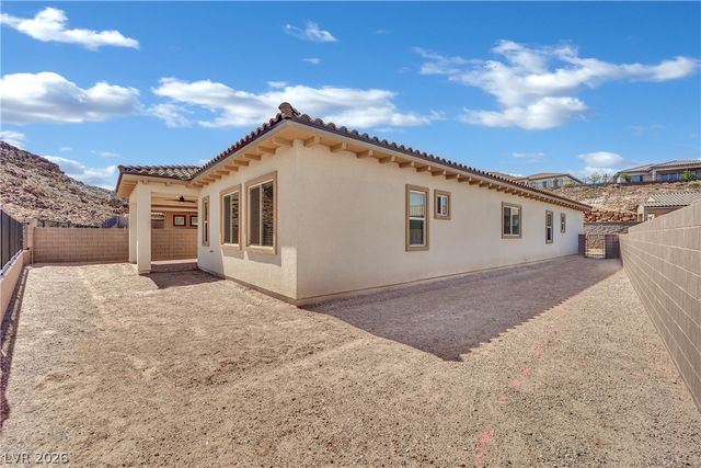 92 Ibiza Lake Drive, Henderson, NV 89011