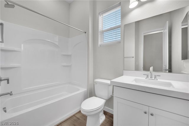 92 Ibiza Lake Drive, Henderson, NV 89011