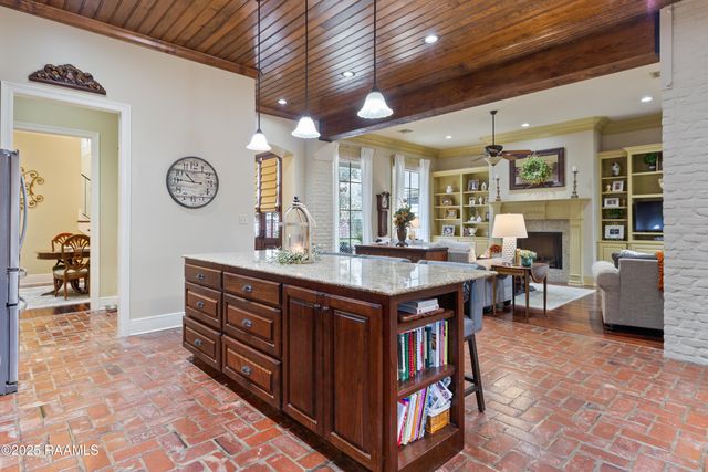 105 Adair Lane, Lafayette, LA 70508