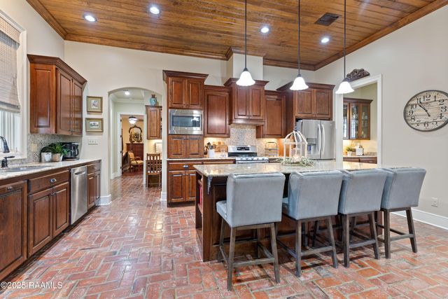 105 Adair Lane, Lafayette, LA 70508