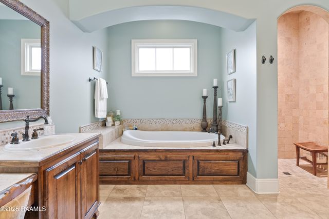 105 Adair Lane, Lafayette, LA 70508