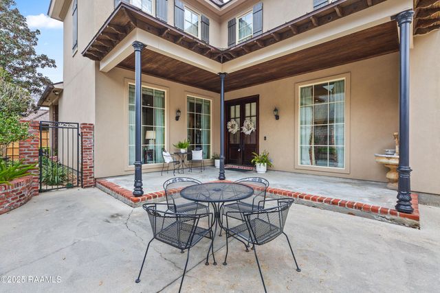 105 Adair Lane, Lafayette, LA 70508