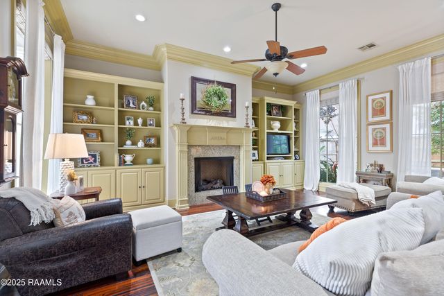 105 Adair Lane, Lafayette, LA 70508