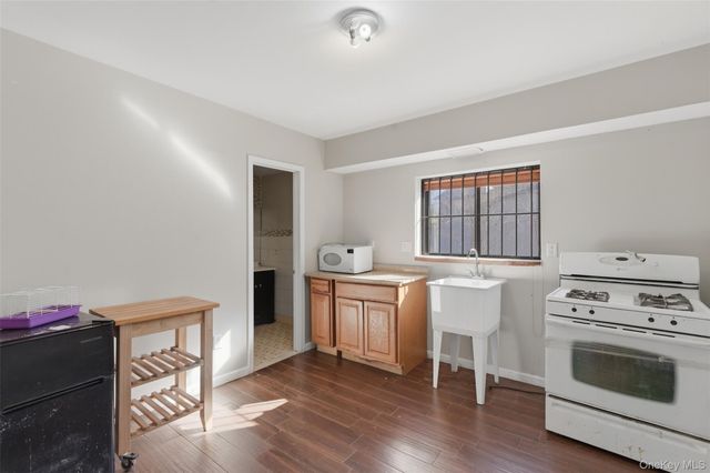 41 S Monsey Road, Monsey, NY 10952