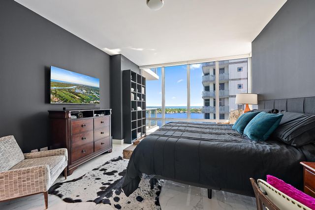 1 Water Club Way 1604, North Palm Beach, FL 33408