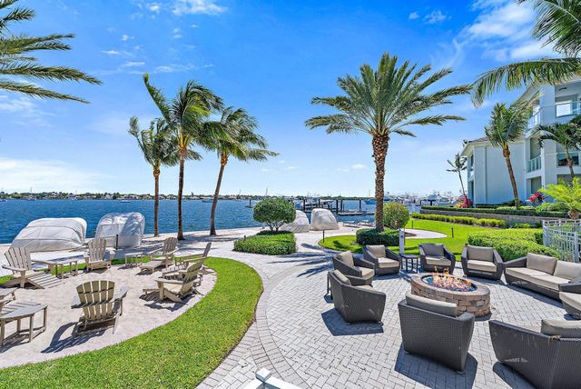 1 Water Club Way 1604, North Palm Beach, FL 33408