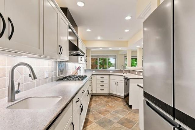 1004 Birch Haven Circle, Monona, WI 53716
