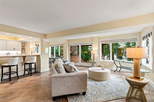 1004 Birch Haven Circle, Monona, WI 53716