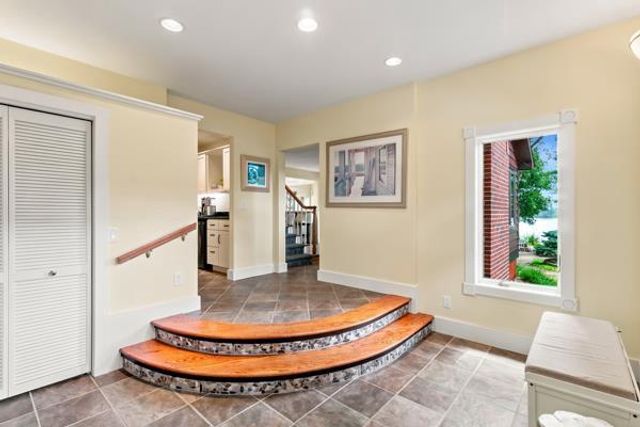 1004 Birch Haven Circle, Monona, WI 53716