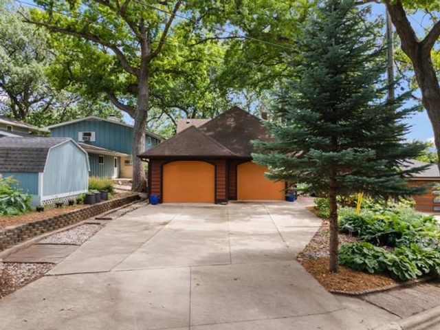 1004 Birch Haven Circle, Monona, WI 53716